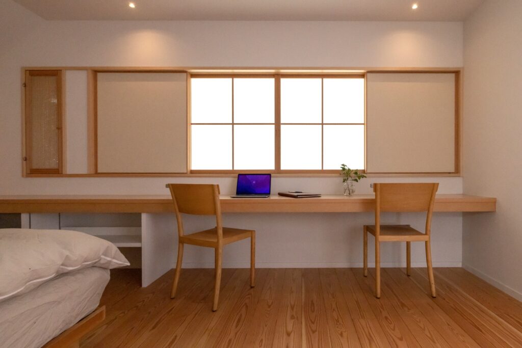 仕事とくつろぎを整える、リフレッシュもできる間取り